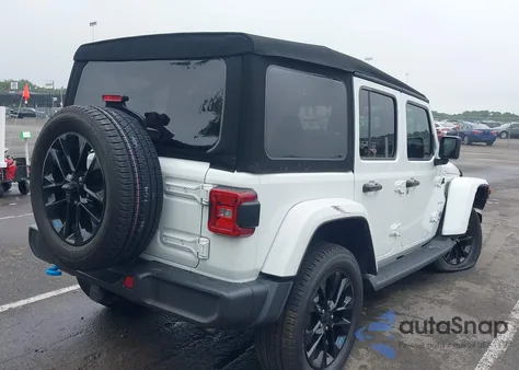 2022 Jeep Wrangler 4Xe Unlimited Sahara 4X4 из США, поврежденный, VIN 1C4JJXP69NW229124